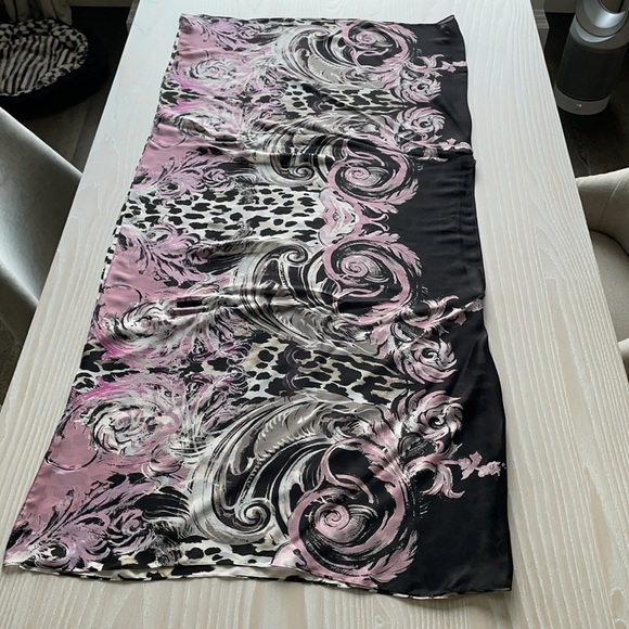 Roberto Cavalli silk animal print kaftan EU 38 - Picture 11 of 11